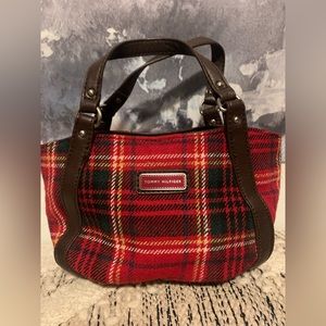 Tommy Hilfiger small handbag